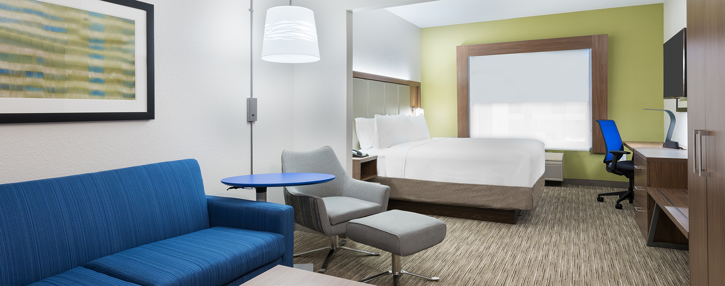 King Bed and sofabed at Holiday Inn Express & Suites Columbus
